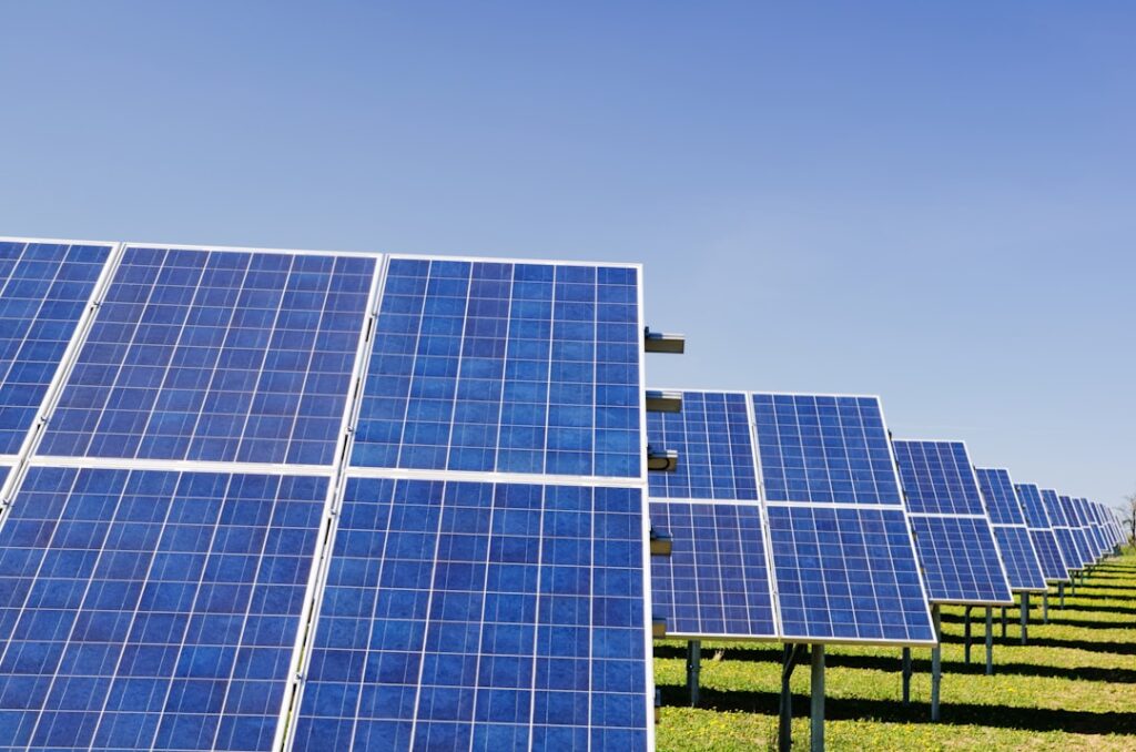 nachhaltige energie: innovative lösungen für umweltfreundliche und erneuerbare energiequellen zur förderung einer grünen zukunft.